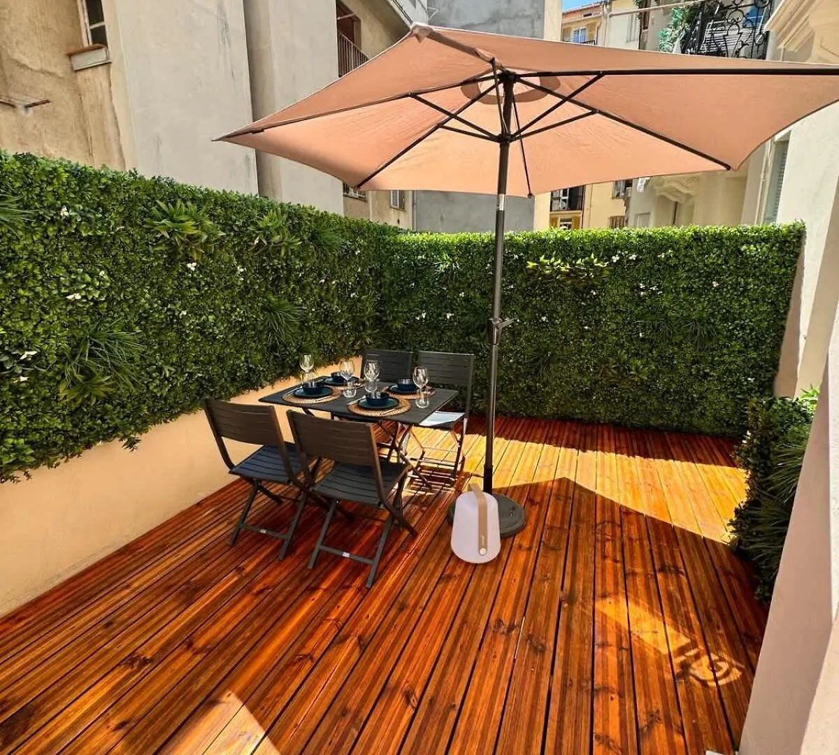 Luxury Central Condo With Private Terrace In Nice 0*,